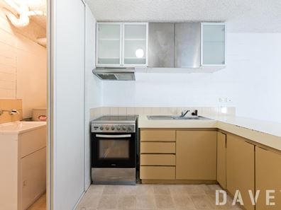 49/311 Harborne Street, Glendalough WA 6016
