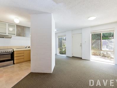 49/311 Harborne Street, Glendalough WA 6016