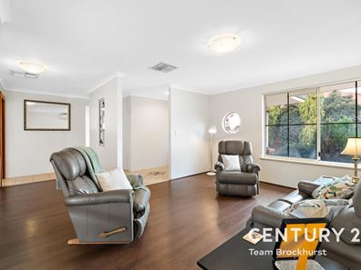 17B Tea Tree Way, Thornlie WA 6108