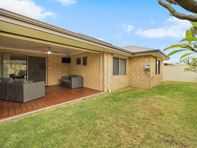 35 Wells Road, Pinjarra WA 6208