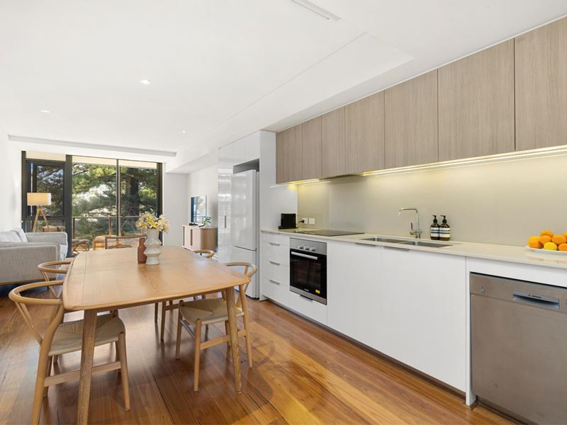 58/1 Freshwater Parade, Claremont