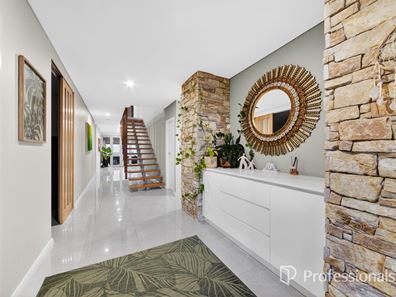 29 Sydenham Road, Doubleview WA 6018