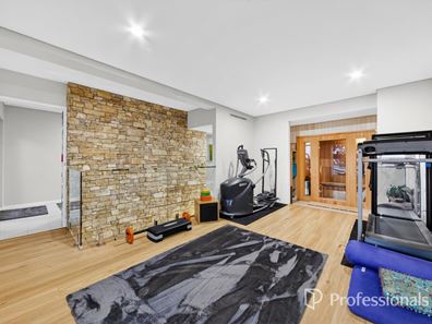 29 Sydenham Road, Doubleview WA 6018