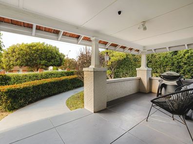 131 Grand Promenade, Bedford WA 6052