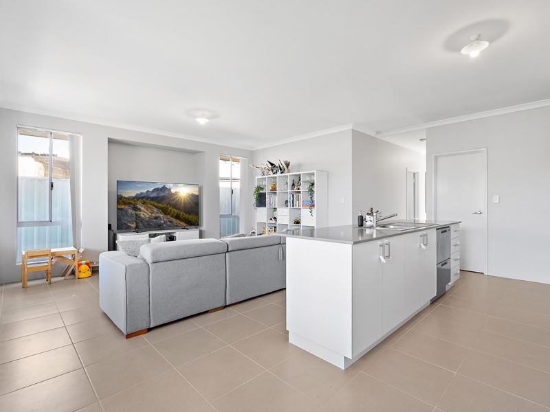 6 Student Loop, Coolbellup