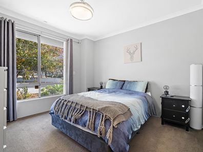 6 Student Loop, Coolbellup WA 6163