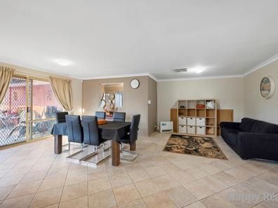 47 Bluegum Road, Thornlie WA 6108