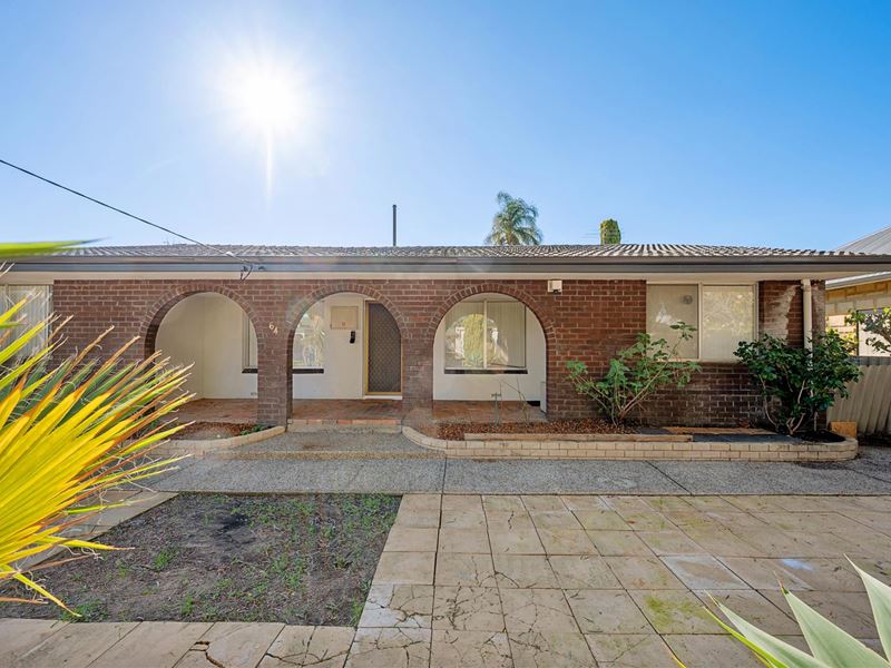 64 Tuckey Street, Mandurah