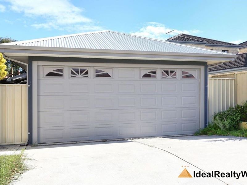17A Centaur Street, Riverton WA 6148