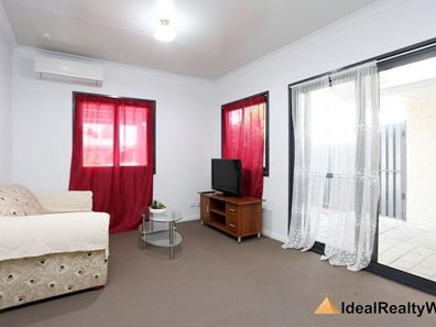 17A Centaur Street, Riverton WA 6148