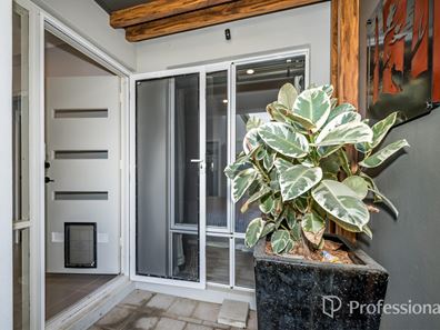 3 Ladywell Crescent, Butler WA 6036