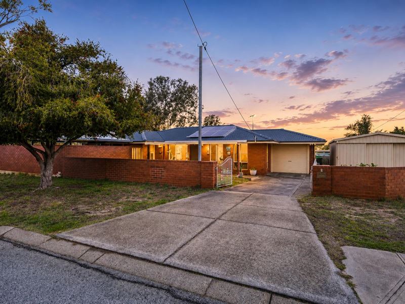 2 Hagart Way, Lockridge