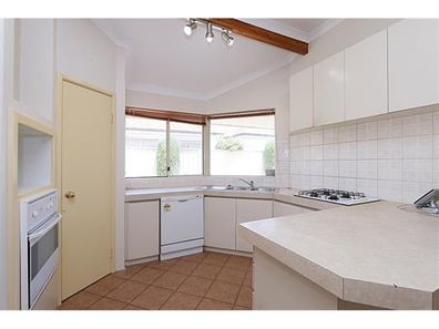 2/313 Canning Highway, Como WA 6152