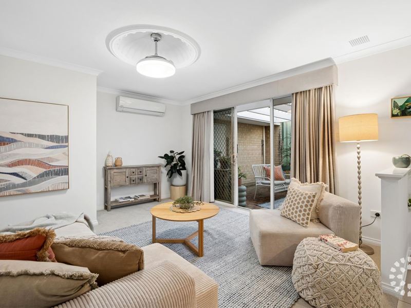 2/5 Kanimbla Street, Bicton WA 6157