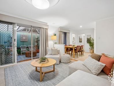 2/5 Kanimbla Street, Bicton WA 6157