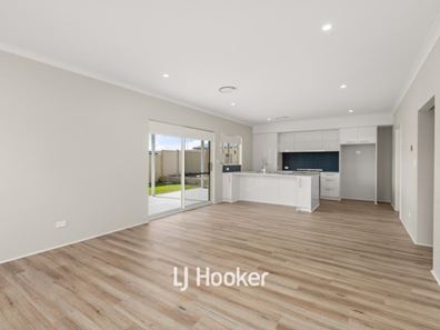 23 Camargue Street, Eaton WA 6232