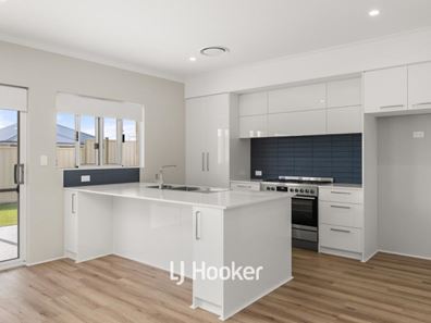 23 Camargue Street, Eaton WA 6232