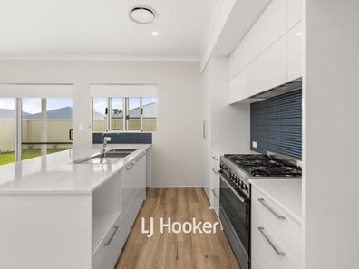 23 Camargue Street, Eaton WA 6232