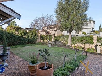 75 Southern Cross Circle, Ocean Reef WA 6027