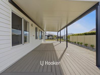 14 Waldorf Road, Dunsborough WA 6281