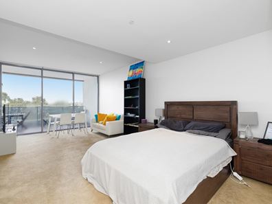 313/8 Adelaide Terrace, East Perth WA 6004