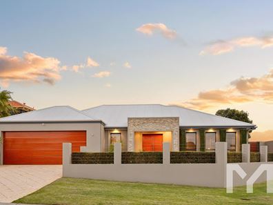 2 Dolphin Way, Yangebup WA 6164