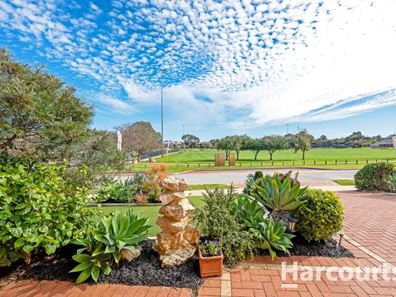16 Orange Grove Boulevard, Clarkson WA 6030