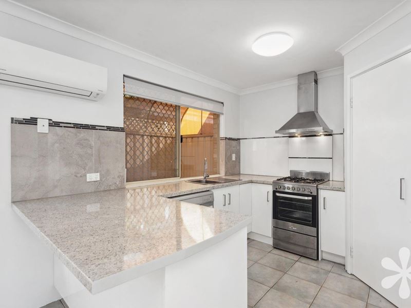 22 Pusey Street, Bentley WA 6102