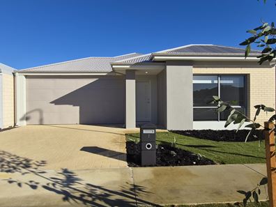 7 Condor Rd, Yanchep WA 6035