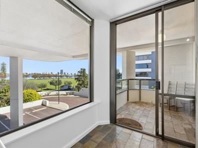 11/60 Terrace Road, East Perth WA 6004