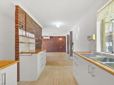 22B Elvire Street, Midland WA 6056