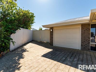 16 Throssell Place, Clarkson WA 6030