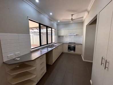 35 Jabiru Loop, South Hedland WA 6722