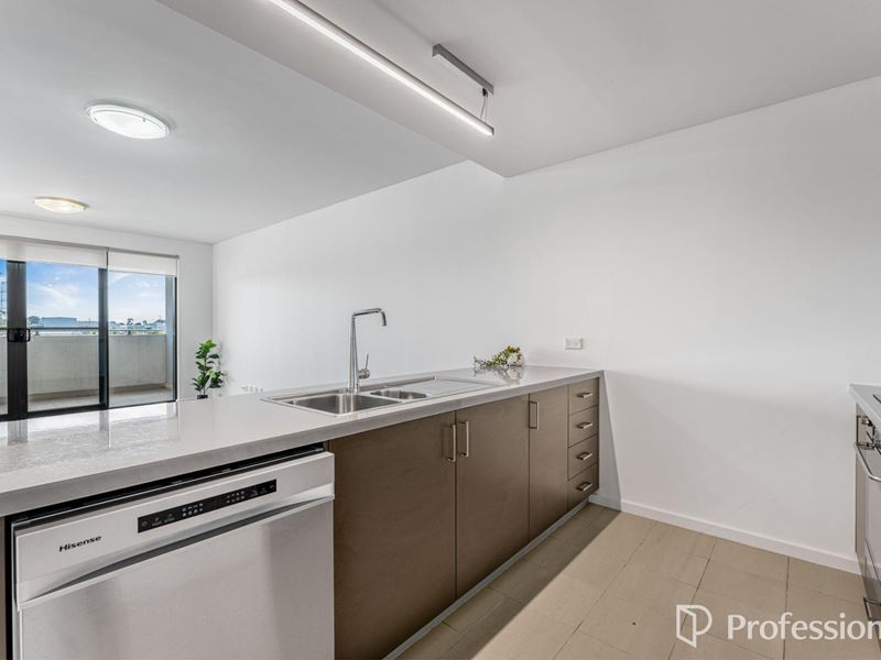 59/16 Midgegooroo Avenue, Cockburn Central