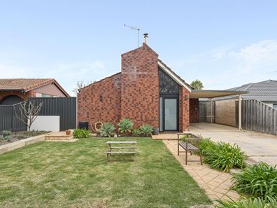 54 Blaxland Way, Padbury WA 6025
