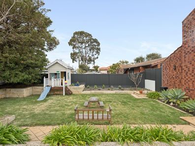 54 Blaxland Way, Padbury WA 6025
