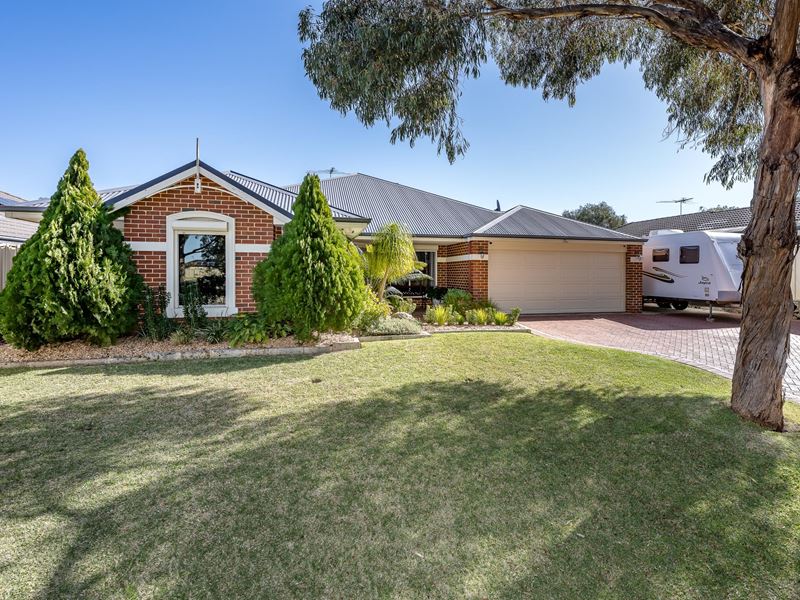 41 Shiralee Bend, Carramar WA 6031