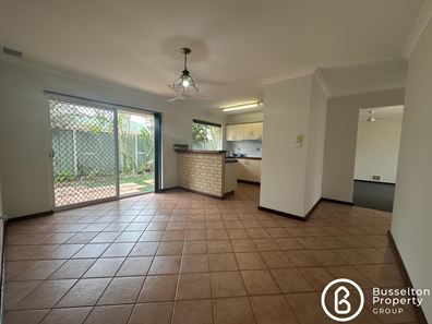 1/9 Kent Street, West Busselton WA 6280