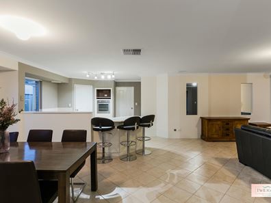 13 Brackenridge Ramble, Meadow Springs WA 6210