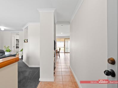 20 Pallarup Grove, Waikiki WA 6169