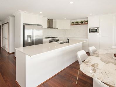 1018 Geographe Bay Road, Geographe WA 6280