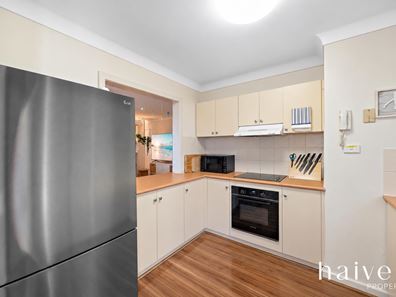 11/16 JECKS PLACE, Orelia WA 6167