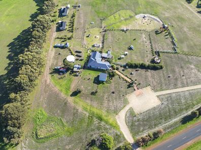 671 Mallokup Rd, Stirling Estate WA 6271