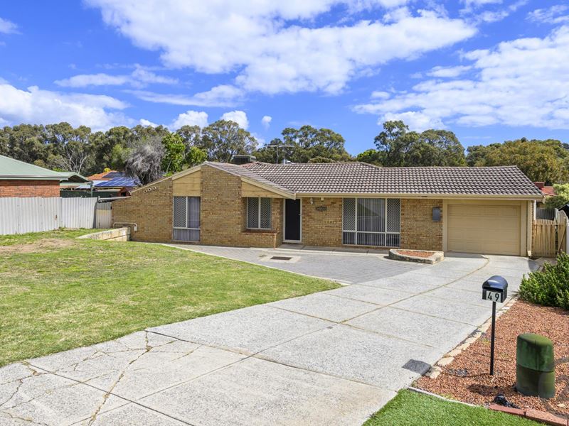 49 Carina Circle, Halls Head WA 6210