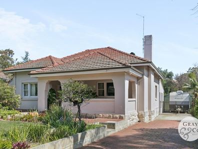 47  Hynes Road, Dalkeith WA 6009