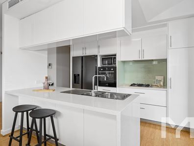 2/2 Douro Place, West Perth WA 6005