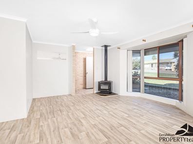 13 Falmouth Close, Tarcoola Beach WA 6530