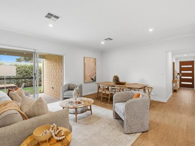 2A Oleander Way, Kallaroo WA 6025