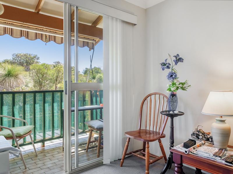 145/7 Harman Road, Sorrento WA 6020