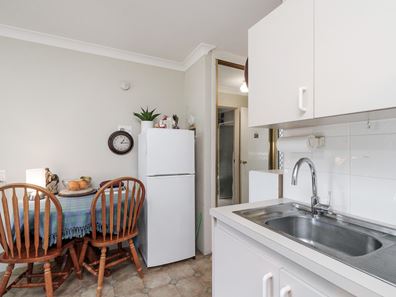 145/7 Harman Road, Sorrento WA 6020